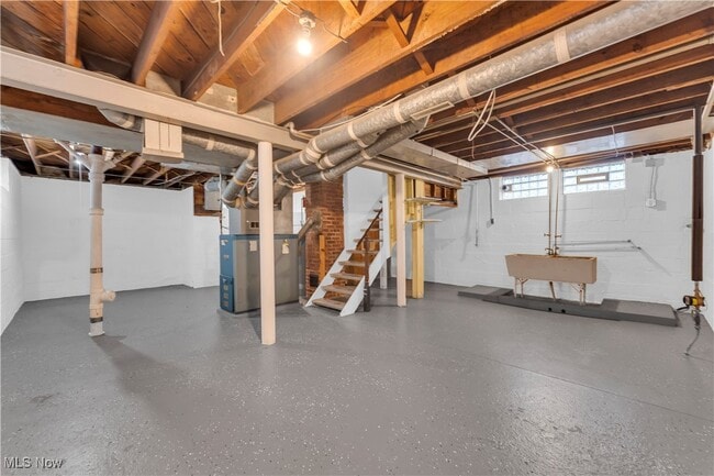 Building Photo - 1721 Tuxedo Ave