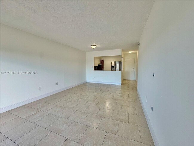 Building Photo - 4920 NW 79th Ave