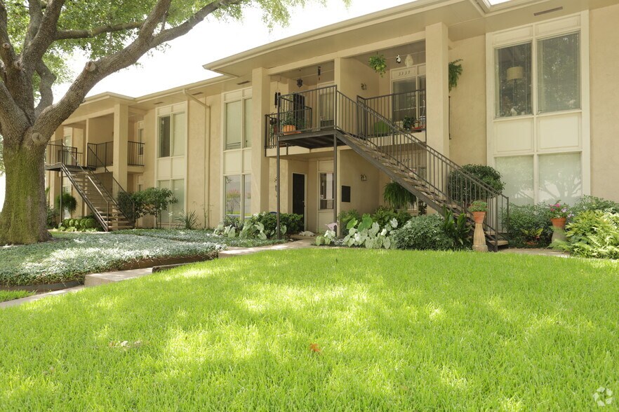 The Colony Apartments Irving, TX Apartment Finder