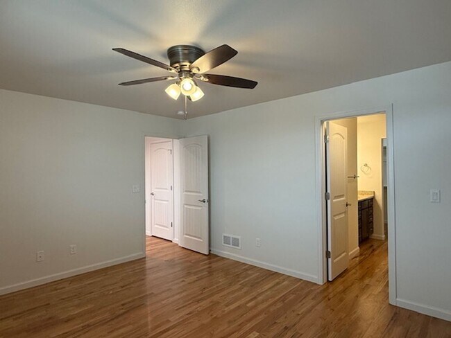 Building Photo - Fully Upgraded Executive Home For Lease