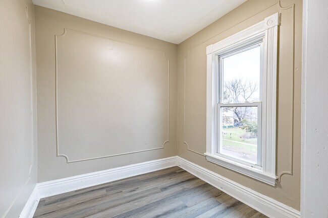 Building Photo - 25 Wabash St