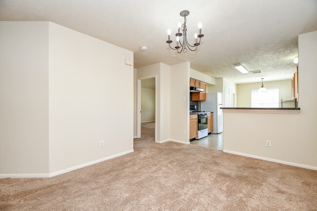 Building Photo - 13979 Maximos Dr