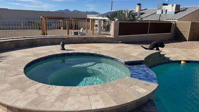 Building Photo - Sunsets, Views & Vibes - Your LHC Escape Awaits!