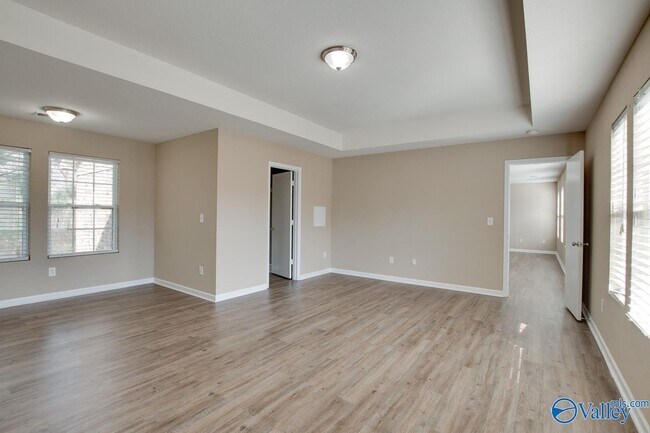 Building Photo - 230 Laramie Circle