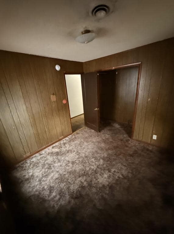 Building Photo - 751 E Broadway St