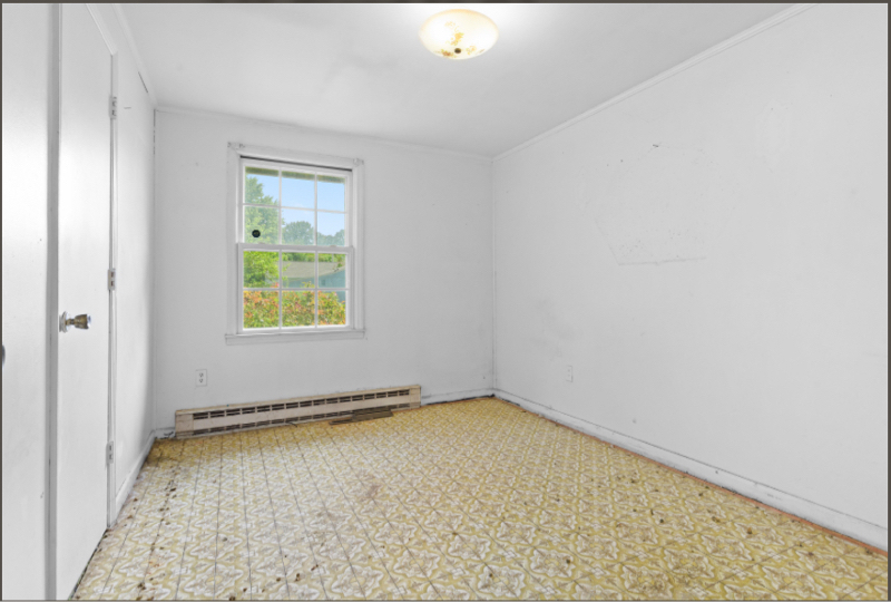 Building Photo - 225 Bland St