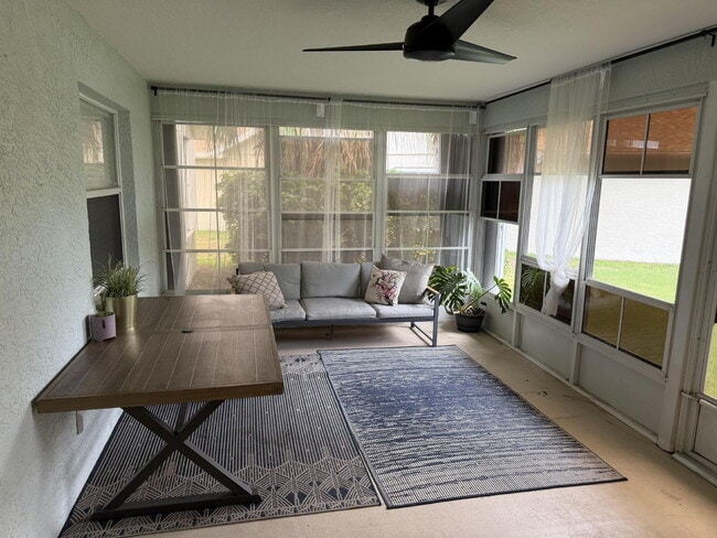 Building Photo - Move-In Ready 3/2 in Six Mile Creek | New Appliances | 2-Car Garage