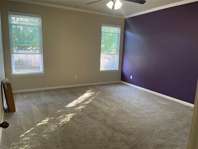 Building Photo - 201 Arrowhead Trail