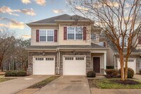 Building Photo - Golf course views in Braemar Creek 3 beds