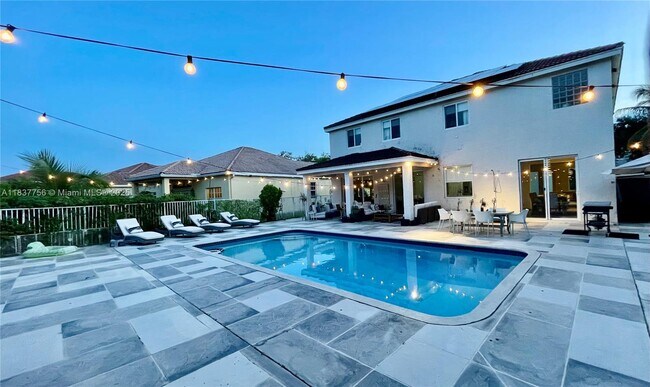 Building Photo - 4093 Staghorn Ln