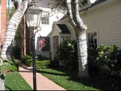 Building Photo - 10371-10375 Ashton Ave