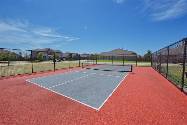 Building Photo - 6225 Bracken Dr