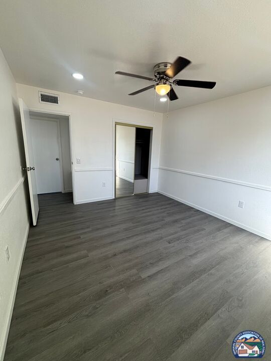 Building Photo - 357 W Magnolia St