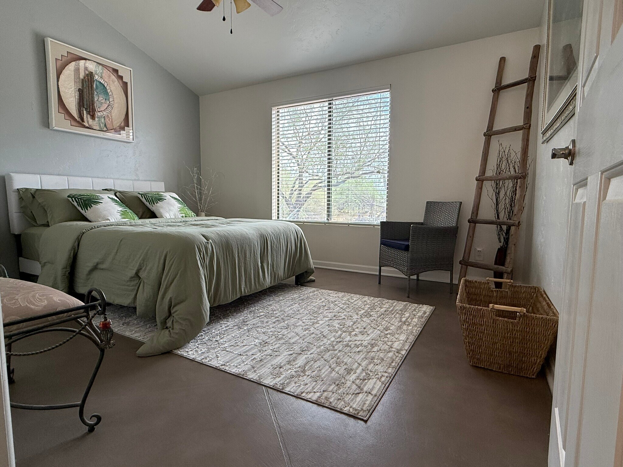 Building Photo - 10361 E Kaibito Pl