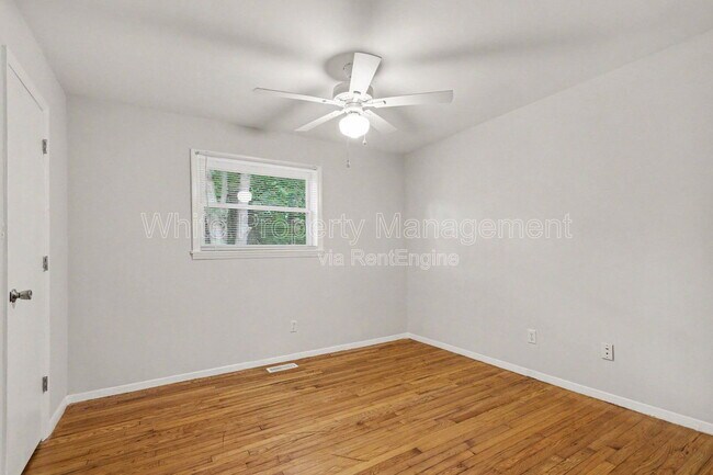Building Photo - 9131 Feldbank Dr