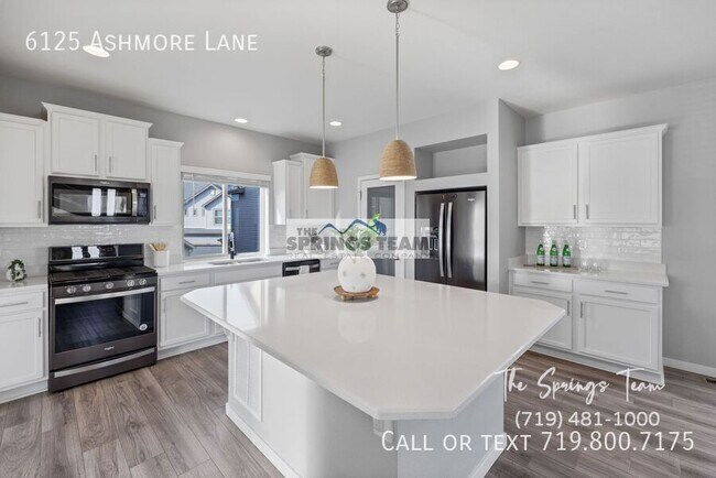 Building Photo - 6125 Ashmore Ln