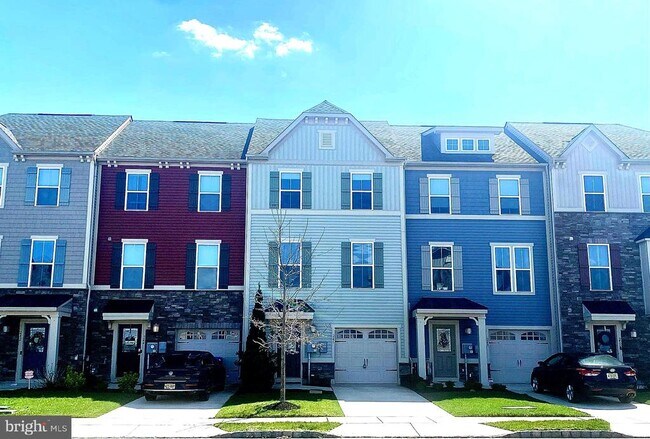 Building Photo - 246 Iannelli Rd