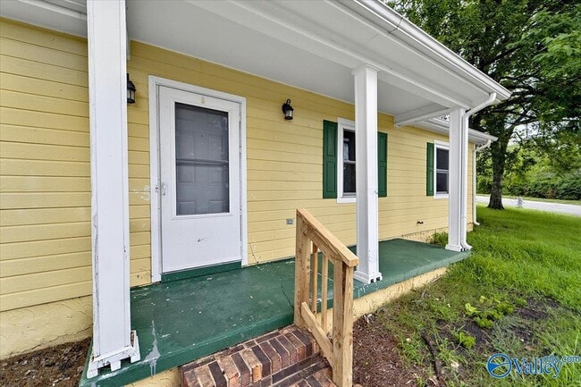 Building Photo - 13847 Mariellen Rd