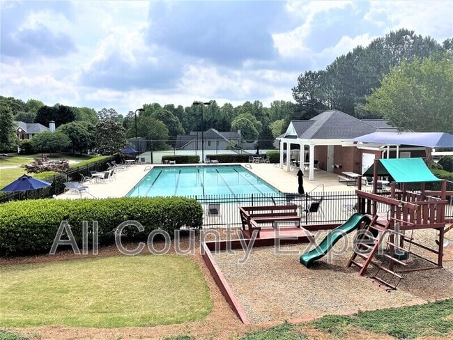 Building Photo - 3045 Spring Field Ct