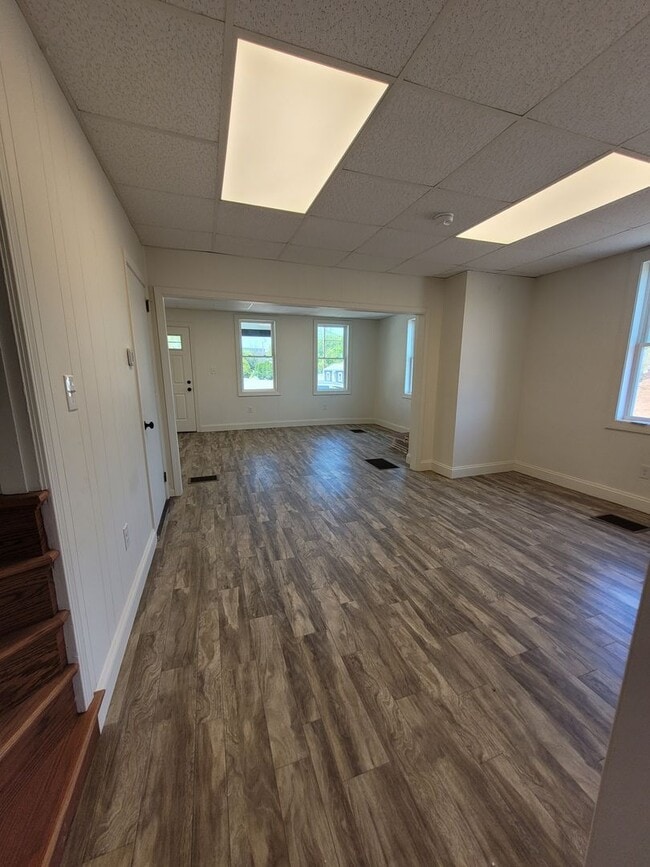 Building Photo - Newly renovated 2 Bedroom Townhome Gordonville