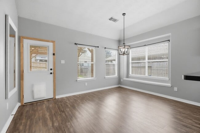 Building Photo - 2313 Perkins Crossing Dr