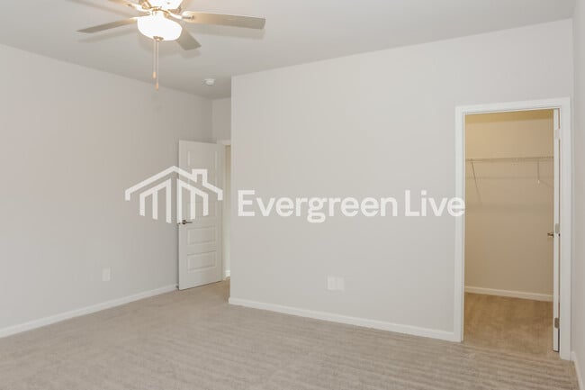 Building Photo - 164 Fenwick Pl