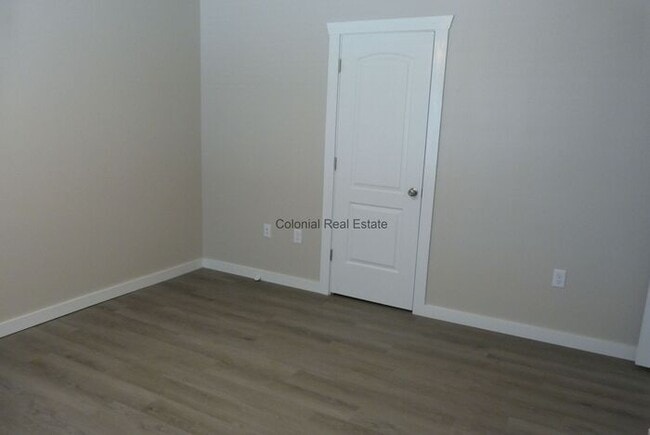 Building Photo - 2 Bedroom 2 Bathroom