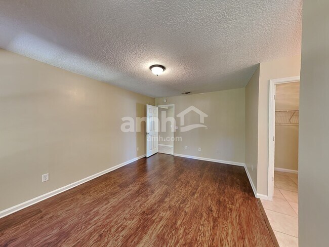 Building Photo - 7757 MacDougall Dr