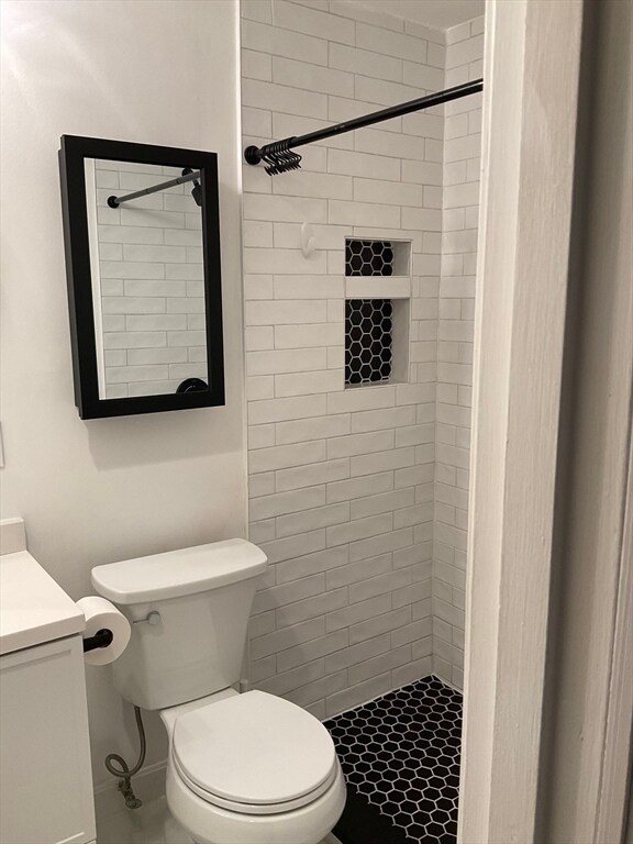 Building Photo - 26 Summer St