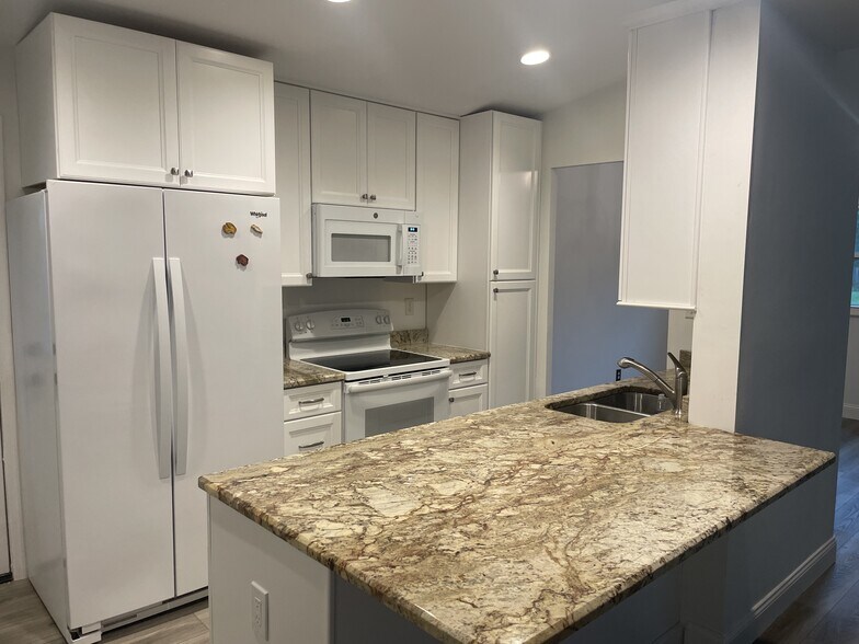 Building Photo - 2526 Trossock Ln