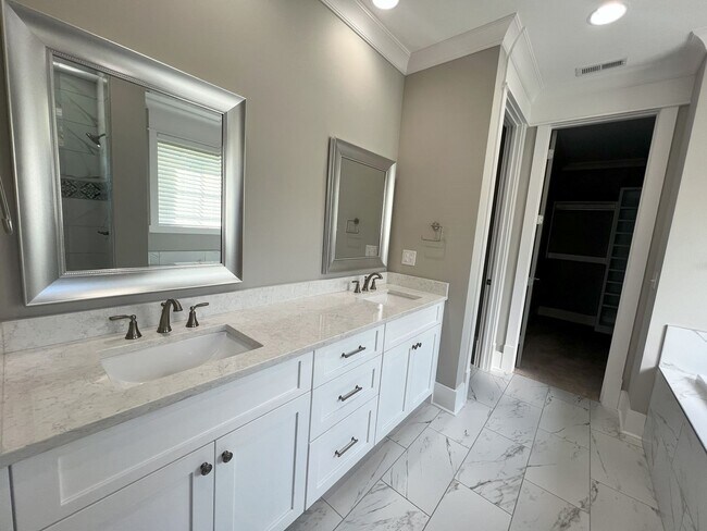Building Photo - 264 Palmetto Harbour Dr