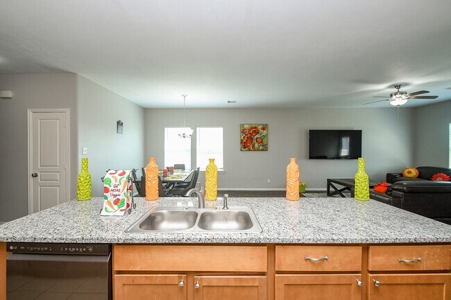 Building Photo - 3318 Grand Cane Ln