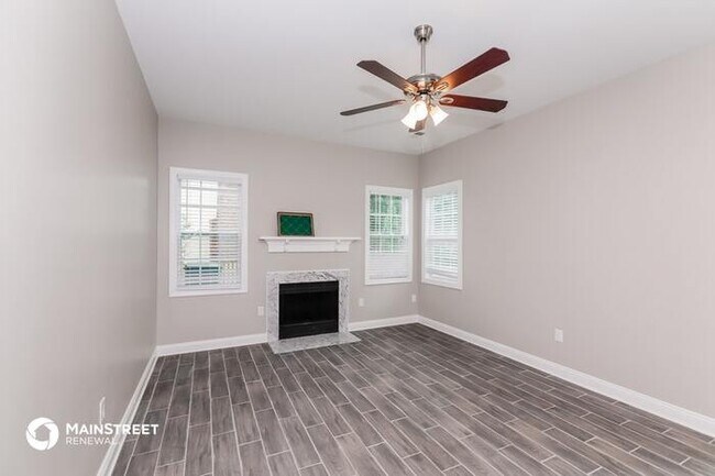 Building Photo - 3106 TWIN FALLS LN, Matthews, NC 28105