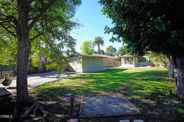 Building Photo - 970 N El Molino Ave