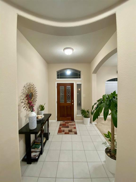 Building Photo - 21494 Kings Bend Dr