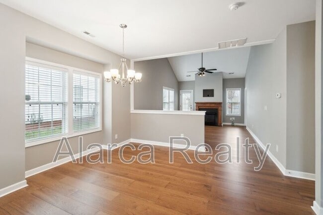 Building Photo - 4218 Amherst Villa Ct