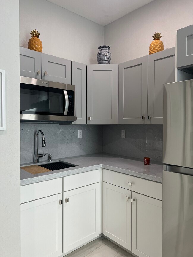 Building Photo - 19950 SW 132nd Ct