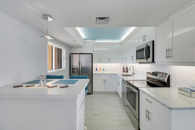 Building Photo - 100 Ocean Trail Way