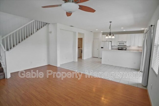 Building Photo - 27366 Dearborn Dr