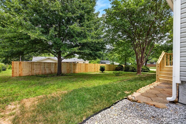 Building Photo - 6683 Gary Ln