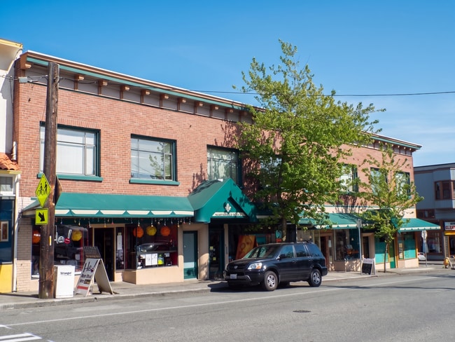 Building Photo - 4250 Fremont Ave N