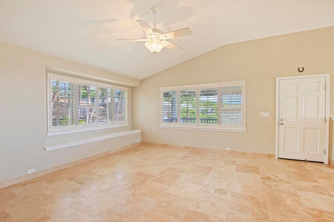 Building Photo - Gated community unfurnished home with spa & ocean views