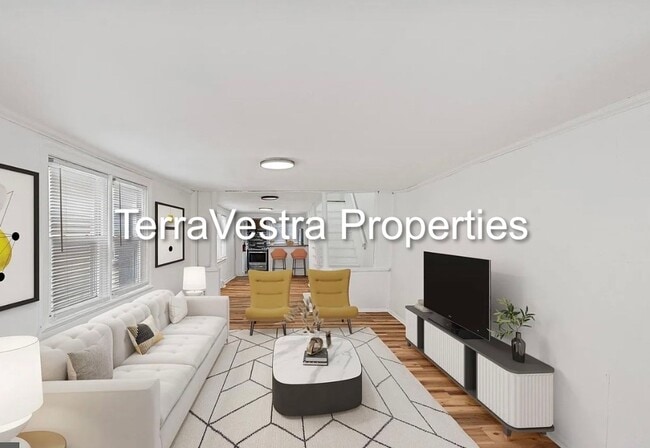 Building Photo - 2 Bed Single Family in Gloucester City! El...