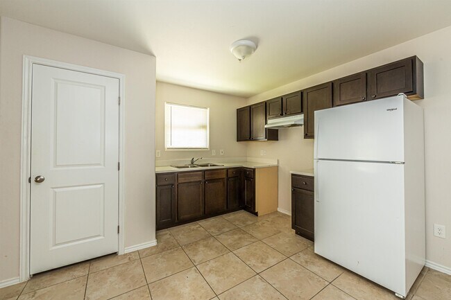 Building Photo - 2601 Lomas Del Sur Boulevard