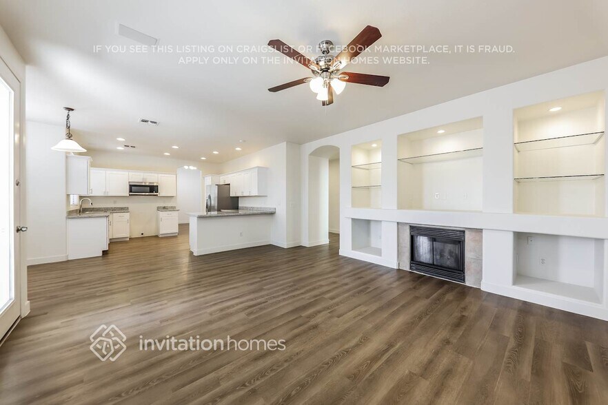 Building Photo - 12603 W Highland Ave