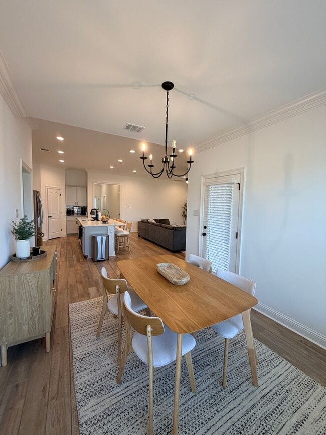 Building Photo - New Neighborhood.. Close to Barksdale Air Force Base..