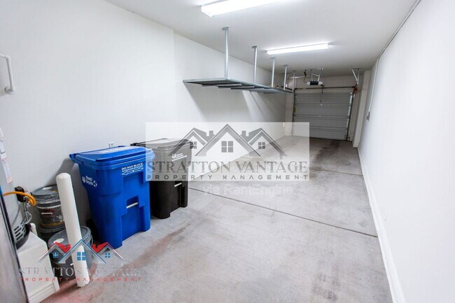 Building Photo - 5100 E Rancho Paloma Dr