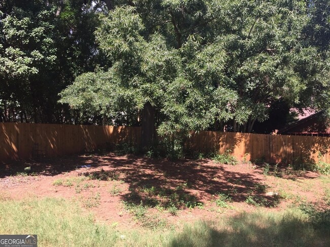 Building Photo - 170 Windsor Ct