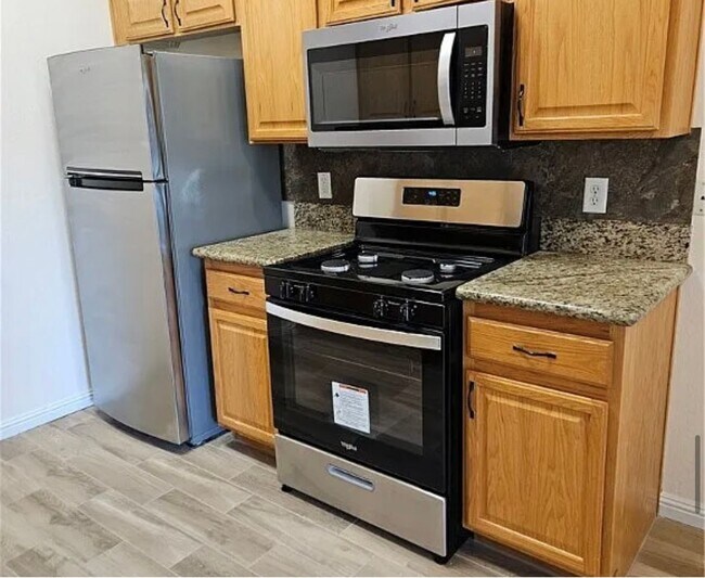 Building Photo - Ground floor condo in Green Valley Ranch area