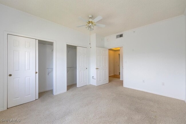 Building Photo - 900 Arbor Lake Dr
